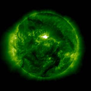 Foto: SOHO/CDS, SOHO/EIT (ESA & NASA); TRACE (NASA)